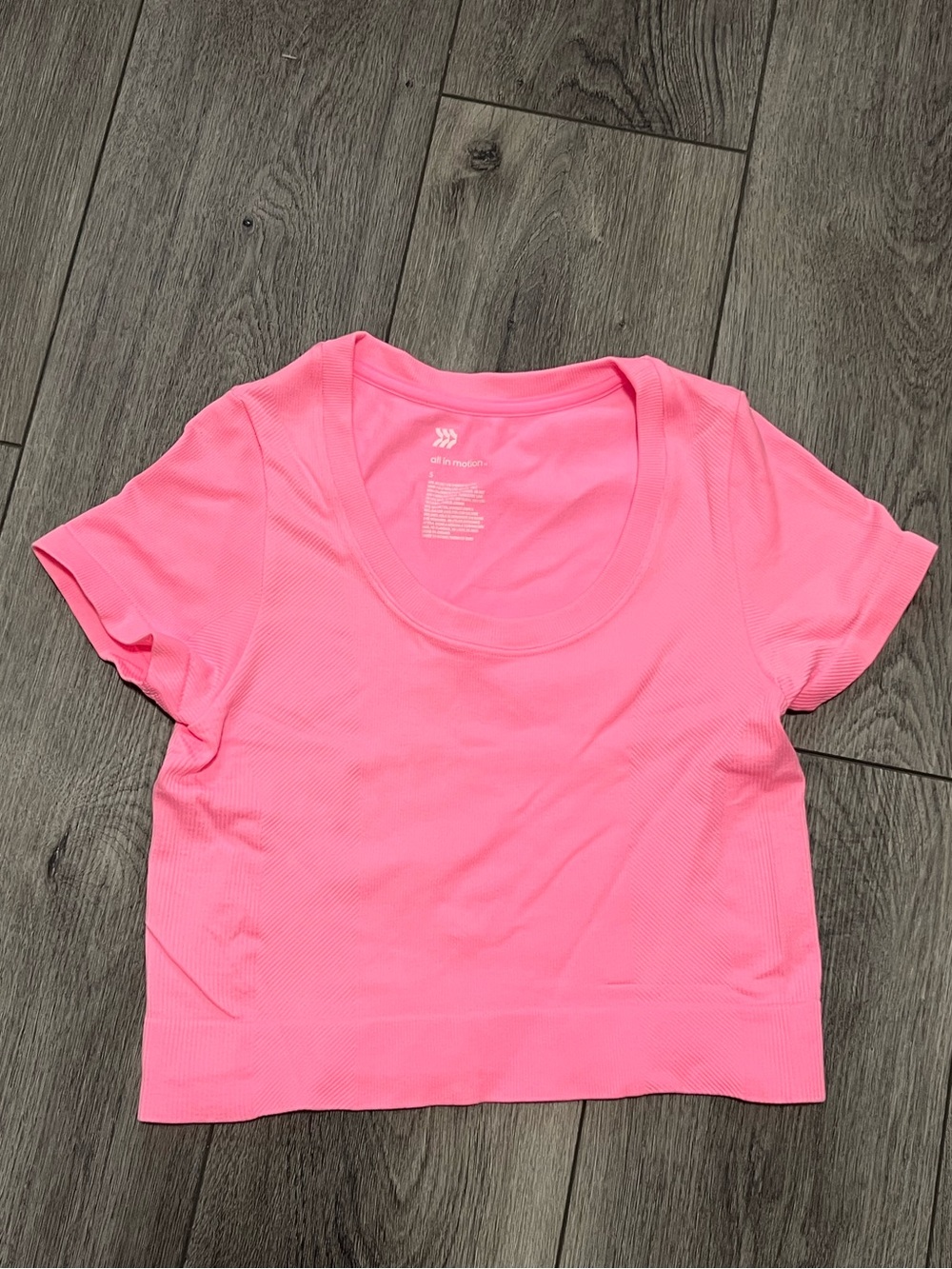 Women’s Pink Scoop Neck Active Tee